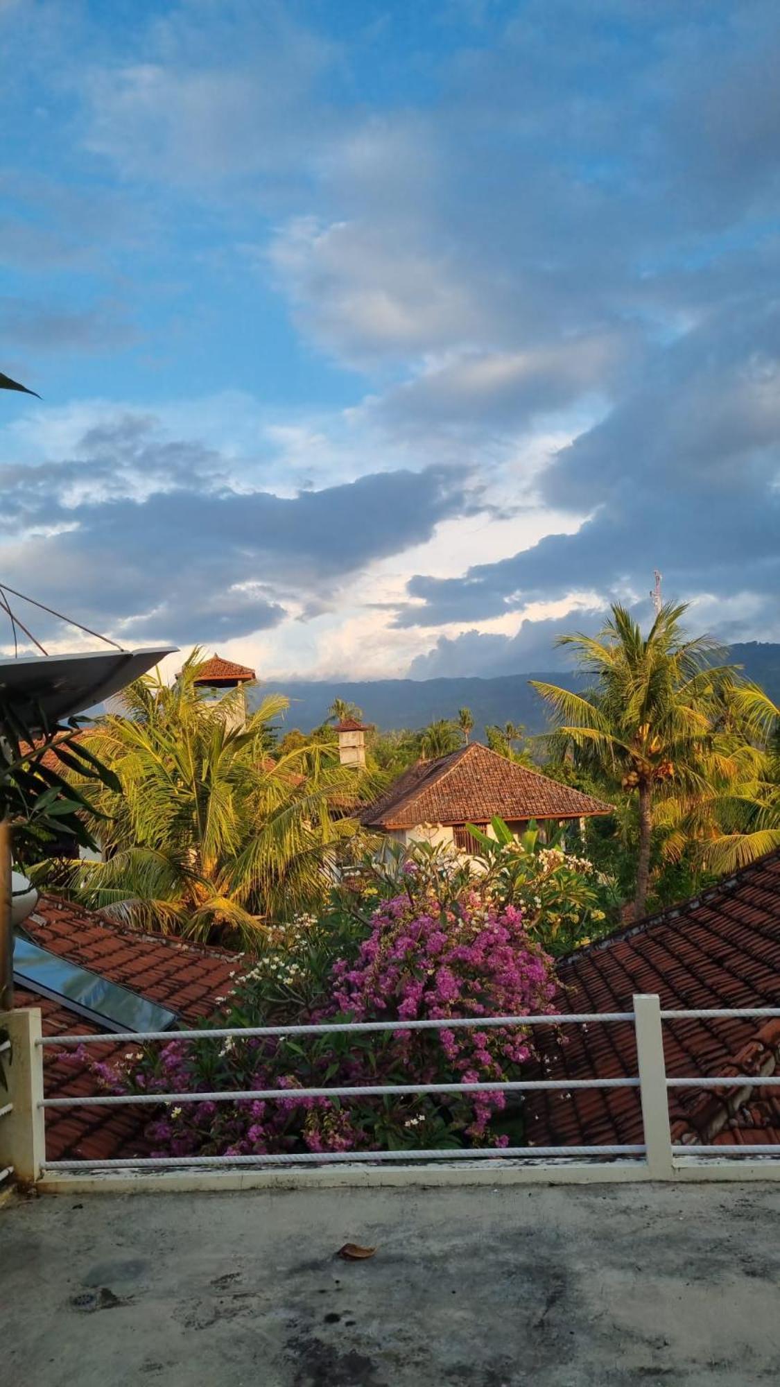 Balinda Rooms & Villa Lovina  Exterior photo